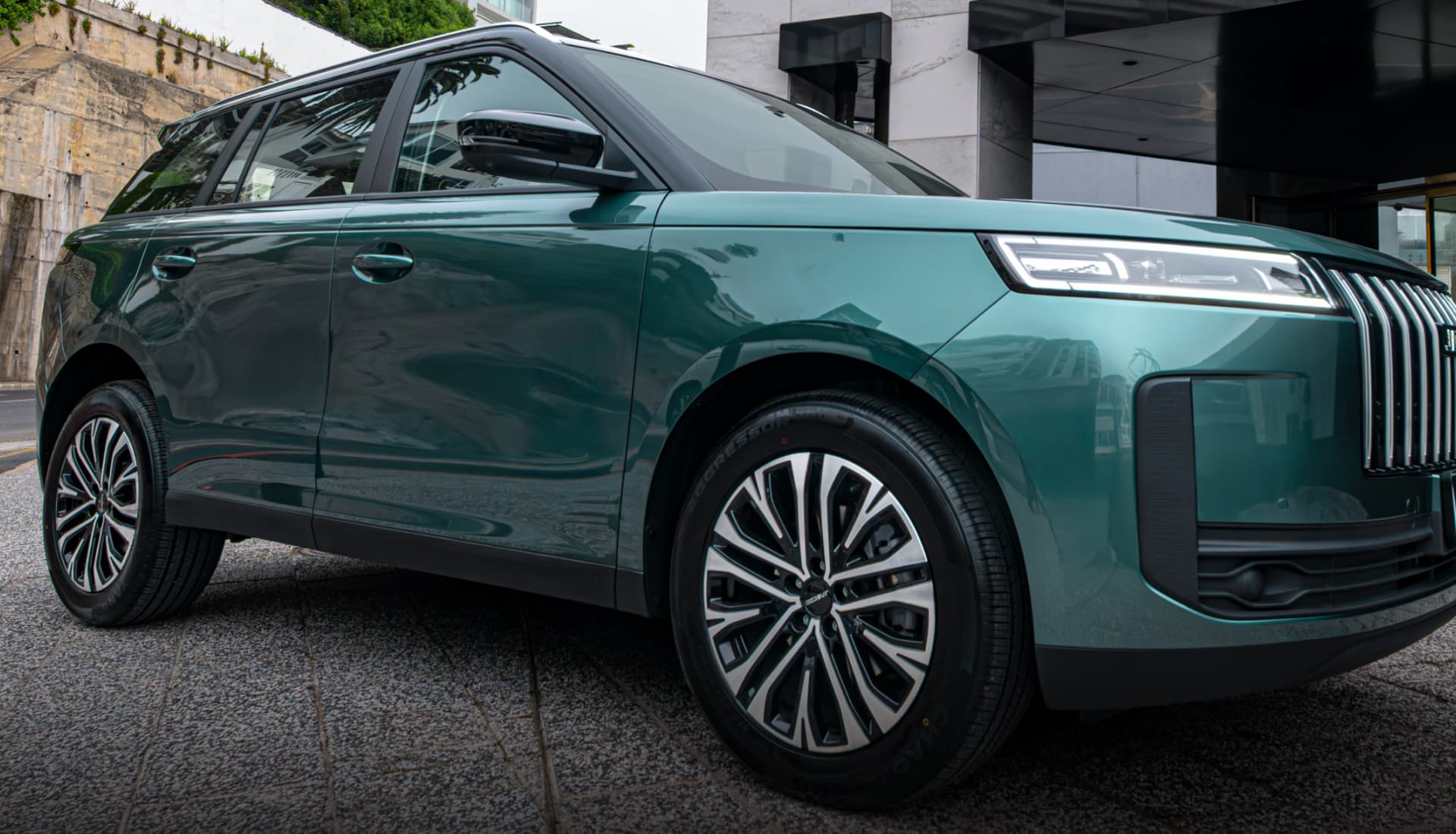 Stylish 18’’ Alloy Wheels